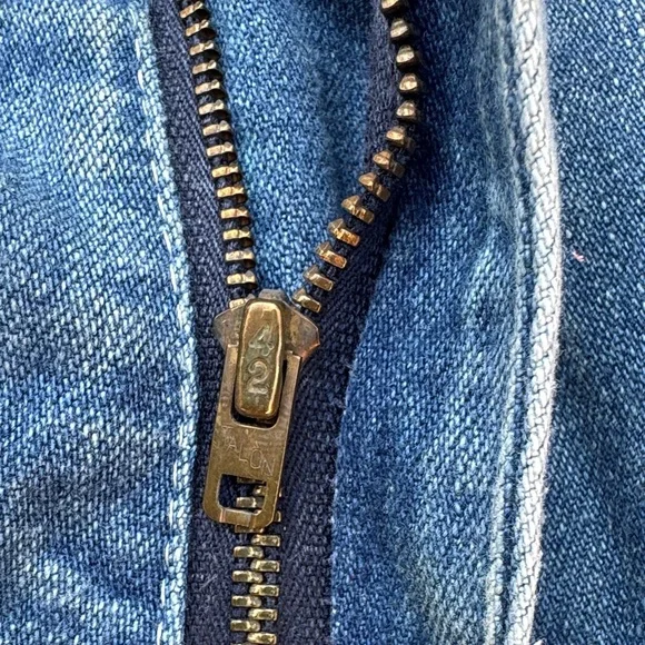 Levi's vintage (70s)white tag Wide Leg Women's carpenters Jeans - Picture 11 of 16